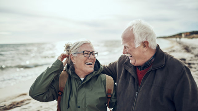 https://www.lifespan.org/sites/default/files/styles/media_card/public/2020-11/senior-couple-iStock-10619268860-495pxl.jpg?h=dd322bb8&itok=O9SPWwuq