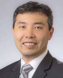 Ran Zhang, MD Headshot
